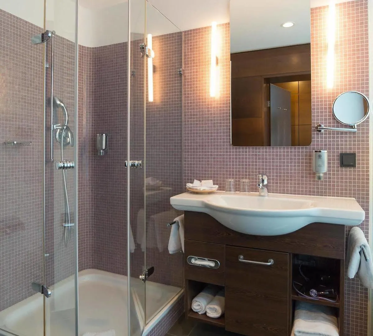 Corbin Muenchen Airport Business Hotel Freising Germany